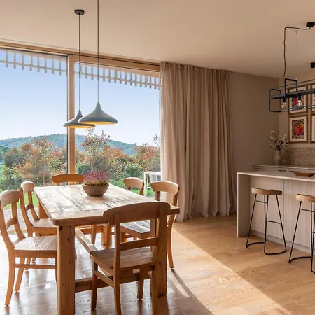 Kristomi Weinbergvillen * Oberburgstall