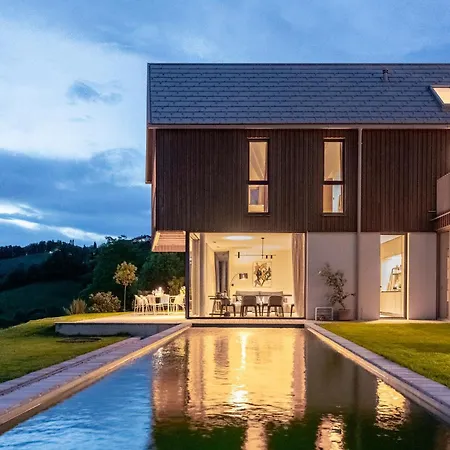 Kristomi Weinbergvillen * Oberburgstall