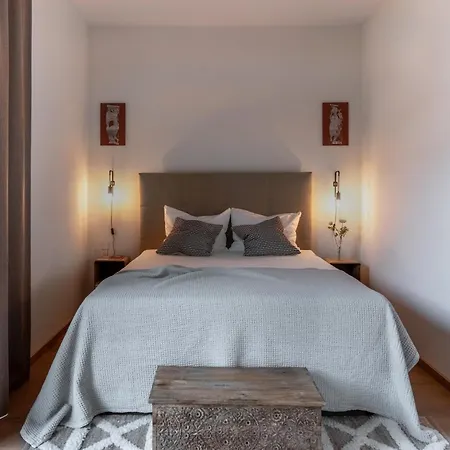 Kristomi Weinbergvillen Vakantiehuis Oberburgstall