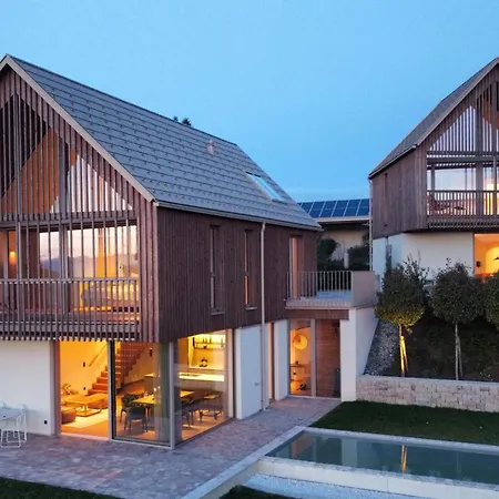 Kristomi Weinbergvillen Vakantiehuis *