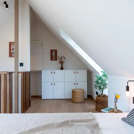 Vakantiehuis Kristomi Weinbergvillen *