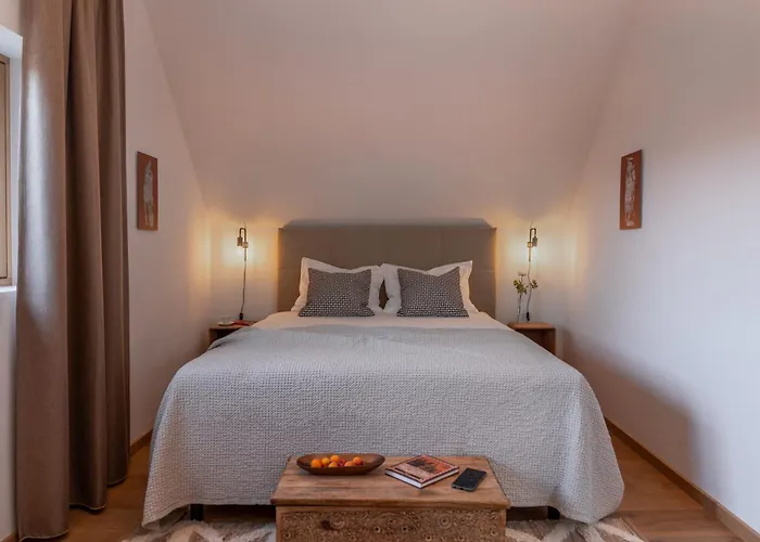 Kristomi Weinbergvillen * Oberburgstall